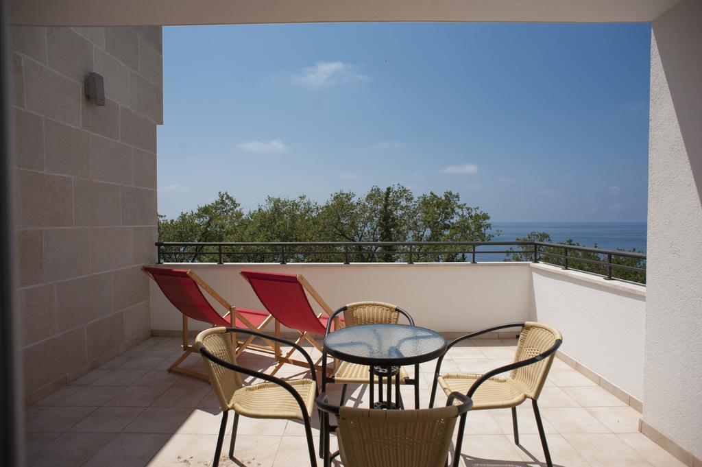 Apartments Villa Simonovic Petrovac Екстериор снимка