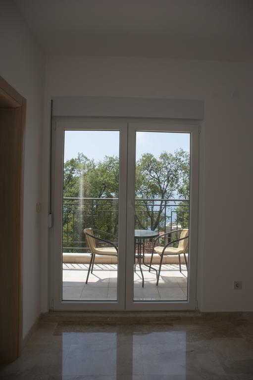 Apartments Villa Simonovic Petrovac Екстериор снимка